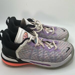 Nike Lebron 18 PS Youth Size 12C "Graffiti" CT4710-900